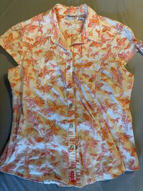 Wrangler White Button-Front Short-Sleeve Top with Coral Paisley Print